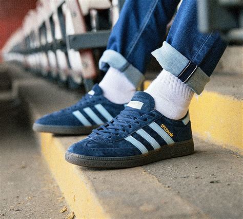 adidas spezial navy aufdruck hacke|adidas handball spezial.